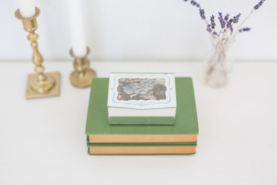 Petit Vintage mirror box with French city picture… - image 2