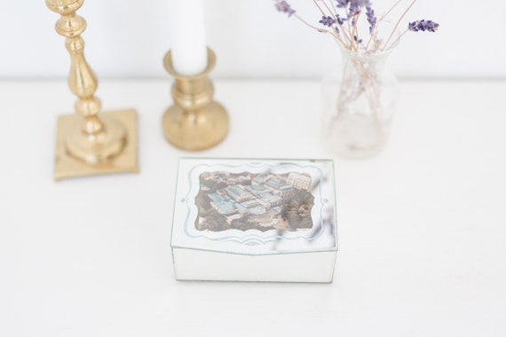 Petit Vintage mirror box with French city picture… - image 1