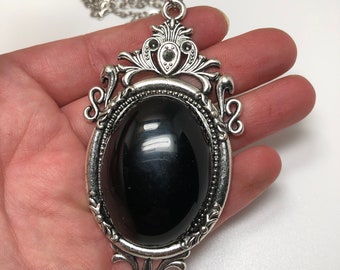 Jet black cabachon Necklace