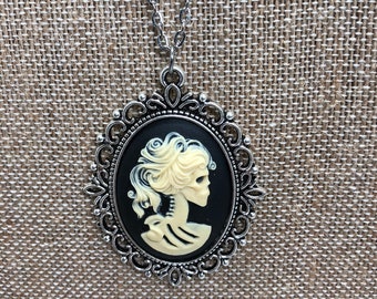 30x40 Cameo Necklace
