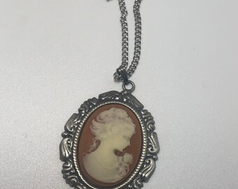 25x18 Cameo Necklace