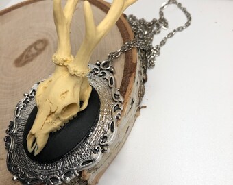 Deer cameo necklace // 30x40 Cameo Necklace
