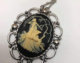 Art deco//Lady deer //Artemis cameo necklace