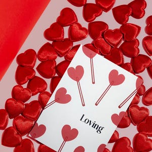 Envoyez de l'amour avec une carte postale A5 en lin