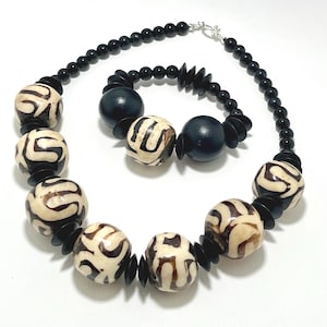 Boho Chunky Necklace & Bracelet Set, Kenyan Bone Beads, African Beaded Necklace, Statement Necklace and Bracelet Set, Gift for Men or Women