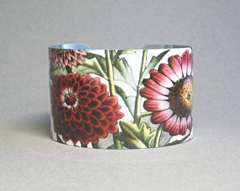 Chrysanthemum Cuff Bracelet: Vintage Botanical Garden Gift