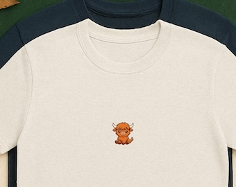 Kawaii Highland Cow T-Shirt: Cottagecore Farm Animal Graphic