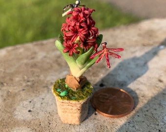 Miniature 1:12 Scale Dollhouse Cardinal Meadowhawk Dragonfly