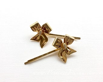 Vintage earrings hair grips - Yellow gold bow clear rhinestones art deco chic golden elegant jeweled decorative embellish hair accessories