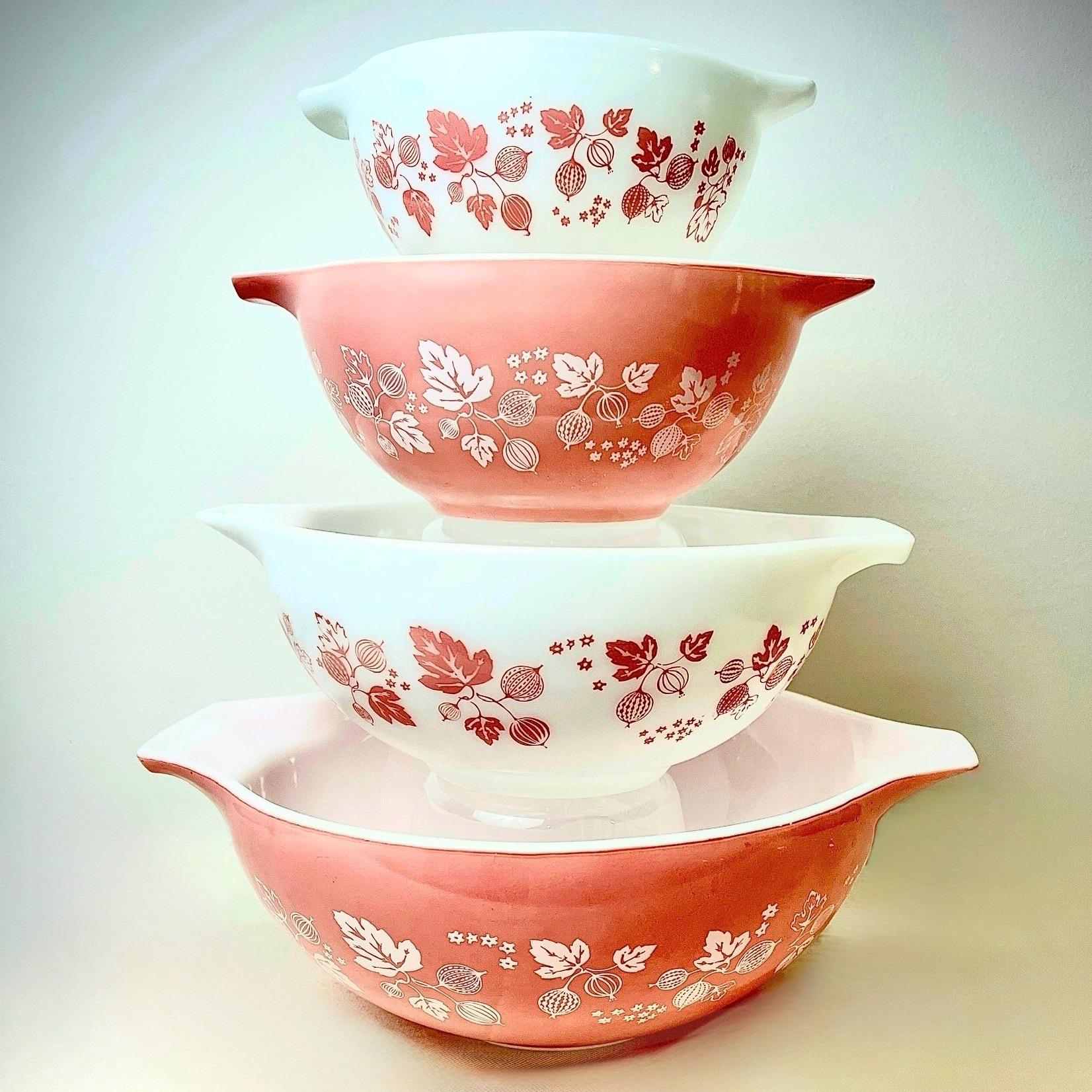 Vintage Pyrex Pink Gooseberry Cinderella Mixing Bowls – Full