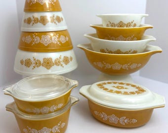 Pyrex Mushrooms Cinderella 441,442,443,444, casseroles 471,472,473,474, mixers 402,403