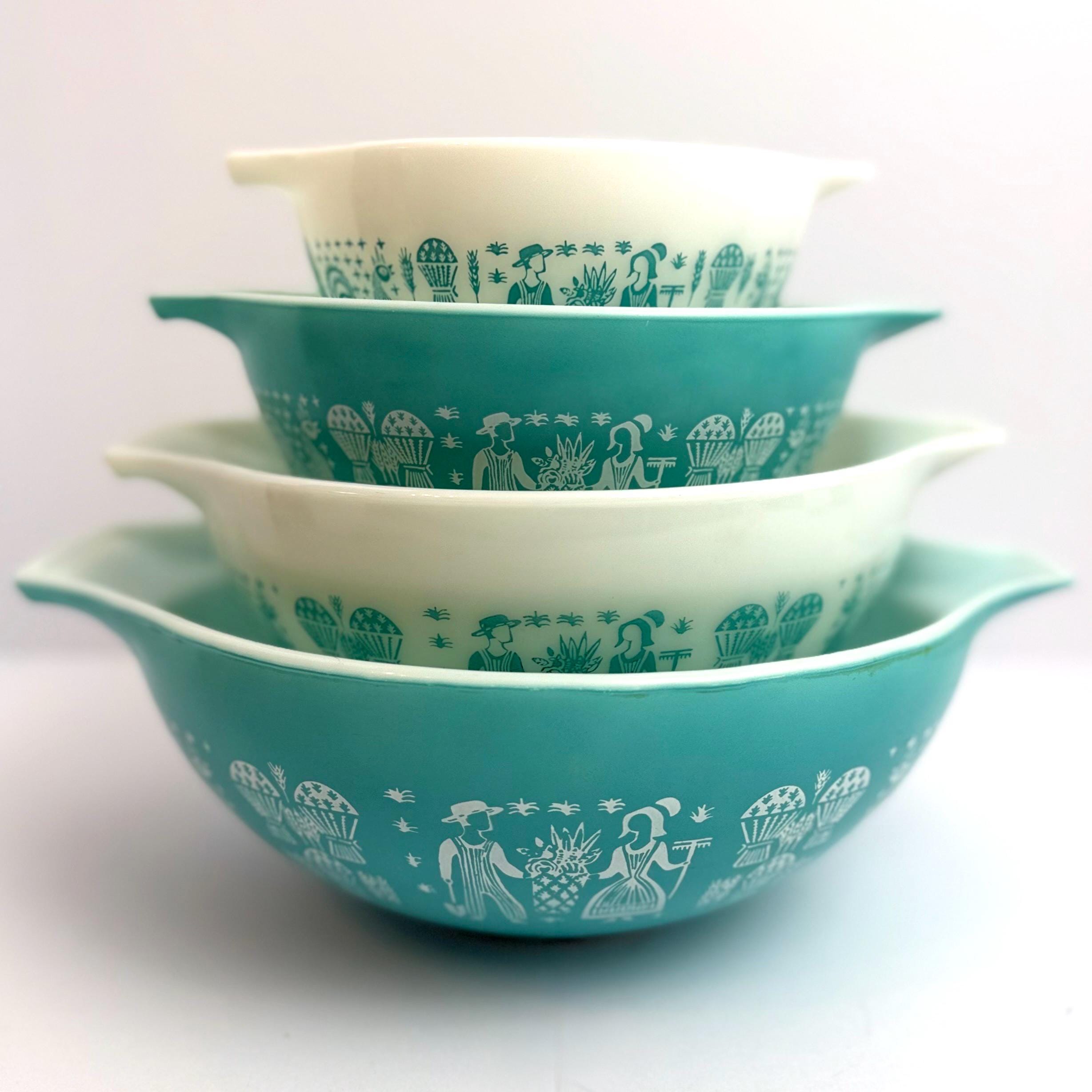 Vintage Pyrex Butterprint Cinderella Mixing Bowl Set, Complete