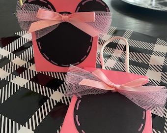 MINNIE MOUSE Party FAVORS, Minnie Party, Treat Bags, Favor Bags, Party Favors