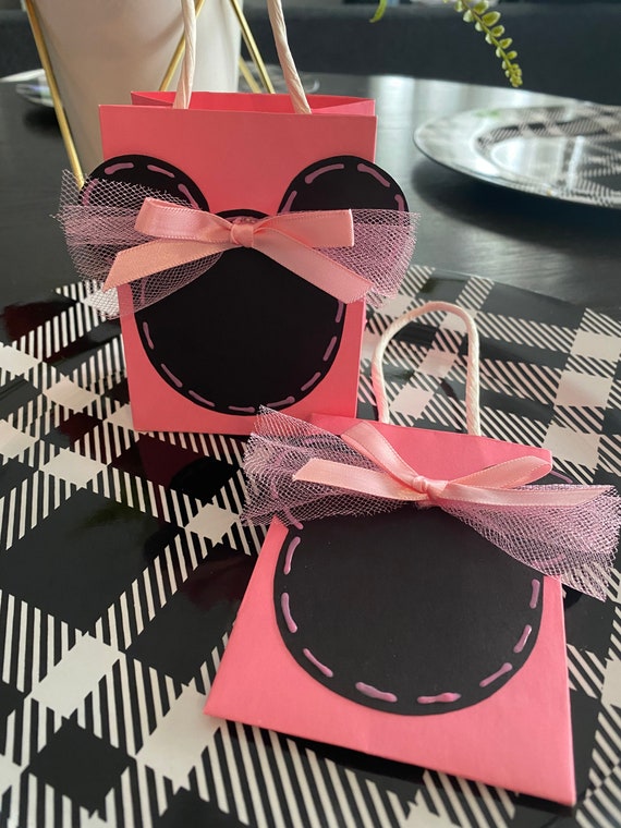 MINNIE MOUSE Party FAVORS, Minnie Party, Treat Bags, Favor Bags, Party Favors Il_570xn