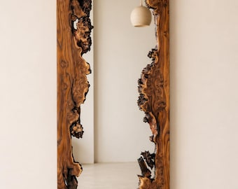 Espejo artesanal con marco de madera de raíz, de cuerpo entero, estilo rústico orgánico moderno, ideal para decorar paredes. Una pieza de lujo que marca la diferencia.
