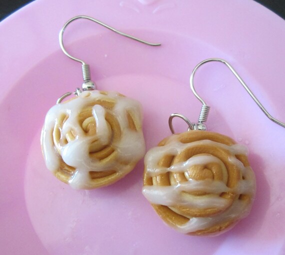 Items similar to Cinnamon Roll Earrings on Etsy