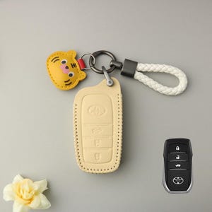 Key Cover For Toyota, Key Fob Case, Car Key Fob, Key Holder, Car Accessories, Key Organizer, Key Case For Toyota, Fob Cover, Car Key Fob
