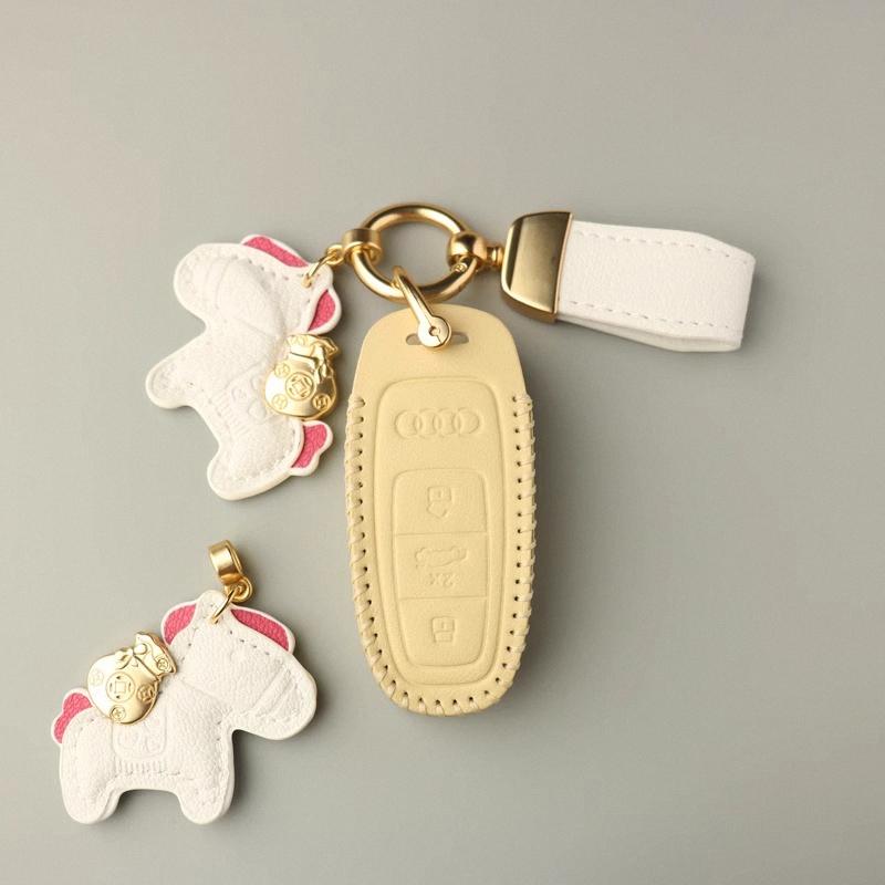 Audi A5l keycase, Car Key Case, Car Key Fob, Fob, With Keychain,Custom Key Fob Cover, Keychains Keyless Keyring,Gift For New Car
