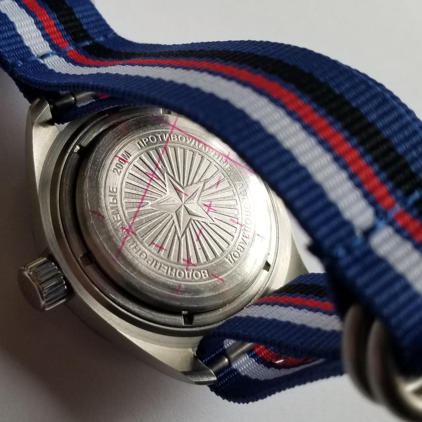 自動巻き腕時計。ボストーク・コマンディルスキー。03096A。GMT機能 