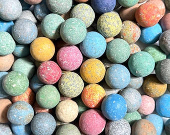 Marmi antichi francesi in argilla, 'Billes en Terre'.