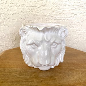 White Ceramic Lion Head Planter Pot – Animal Face Home Decor/ Vintage Mid Century Cachepot