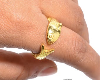 Anillo de pez dorado, anillo ajustable de plata de ley 925, anillo envolvente con pez koi inspirado en el océano, anillo náutico hecho a mano para mujer.
