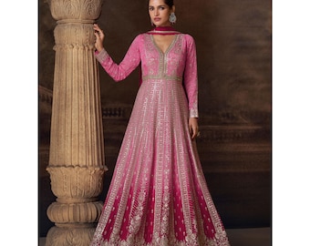 Traje Anarkali pakistaní rosa para mujer, listo para usar, vestido de Sangeet para boda india con toque floral.