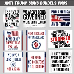 Puede incluir: Una colección de carteles anti-Trump con varios lemas. Los carteles presentan texto en negrita e imágenes patrióticas, incluida la bandera estadounidense. Los mensajes incluyen "La democracia no teme la protesta" y "No estamos siendo gobernados."