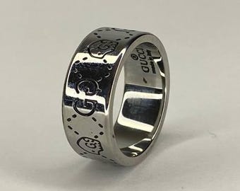 GUCCI Ghost Ring サイズ 9 (シルバーリング) Authentic Ladies Gucci Ring- Ghost Silver 9mm Wide Band - UK Size