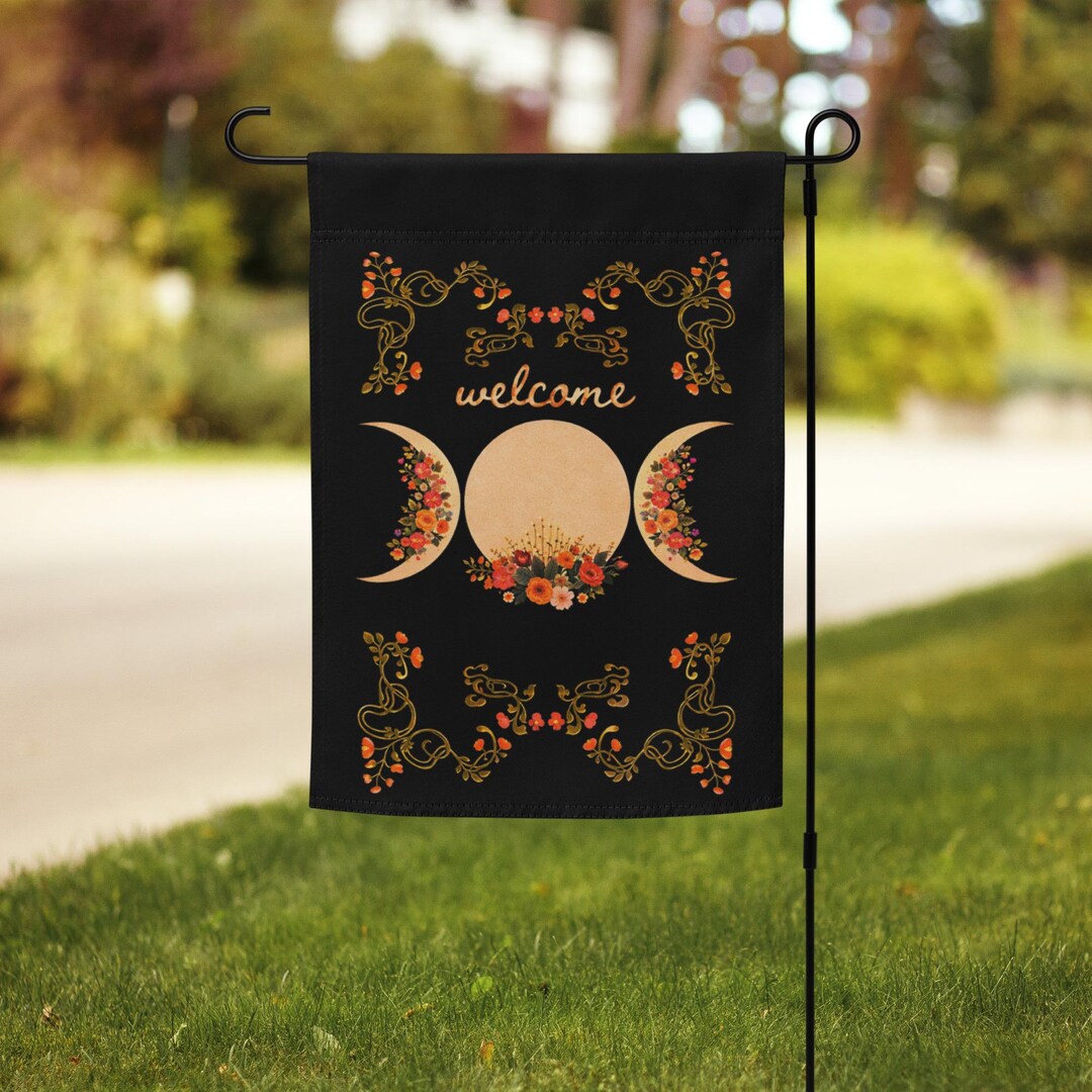 Triple Moon Welcome Garden Flag, Witchy Floral Crescent Moon Wall Art ...
