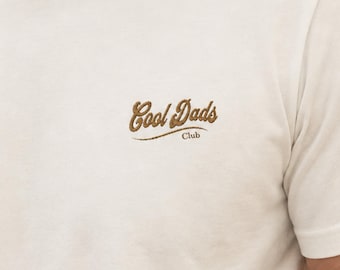 Maglietta ricamata Cool Dads Club / Maglietta grafica per la festa del papà / Maglietta alla moda per papà / Maglietta in stile retrò / Maglietta minimalista streetwear da uomo