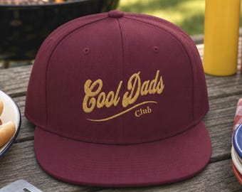 Cappellino snapback Cool Dads Club / Cappellino ricamato per la festa del papà / Cappellino da papà in stile vintage / Regalo alla moda per papà / Cappellino streetwear retrò da uomo