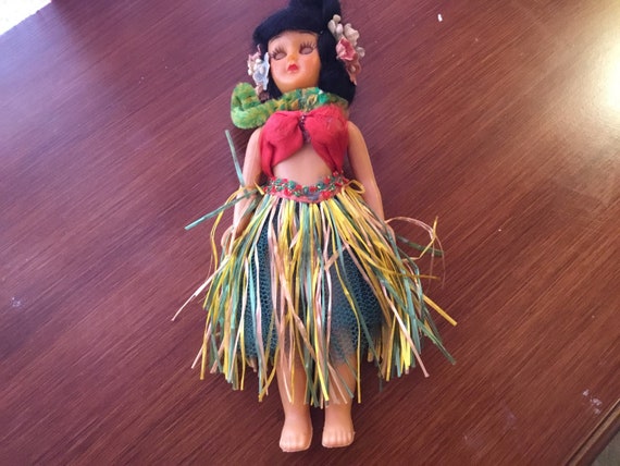 vintage hawaiian dolls