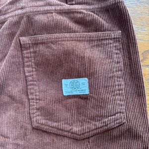 Pantalones anchos de pana marrón para hombre de BDG Urban Outfitters, talla 36x30 imagen 8