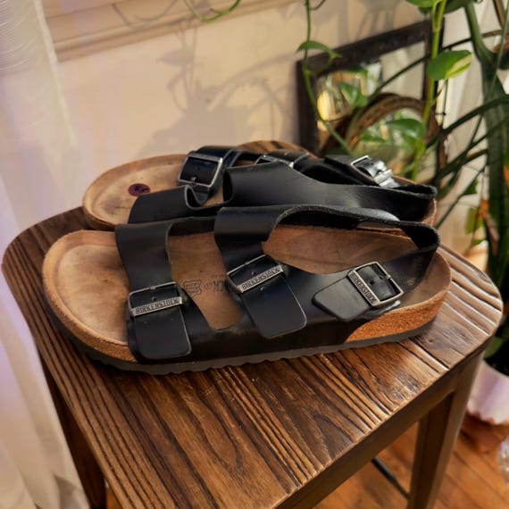 Birkenstock Milano Black Leather Sandals Adjustable Strap  display picture 1