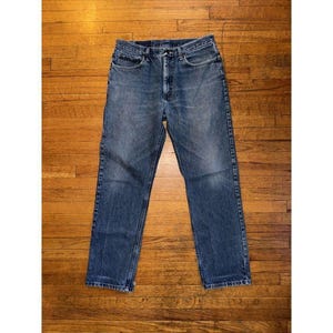 Wrangler Premium Quality Mid Washed Denim W33 L32