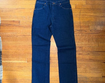 Wrangler Men's Dark Wash Straight Leg Denim Jeans 32x30