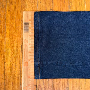 Wrangler Men's Dark Wash Straight Leg Denim Jeans 32x30 image 6
