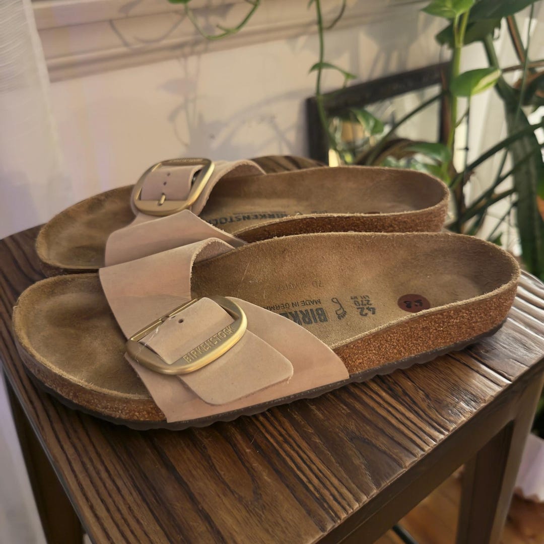 Birkenstock WMNS Arizona Big Buckle Slide Sandal Blush Rose  display picture 1