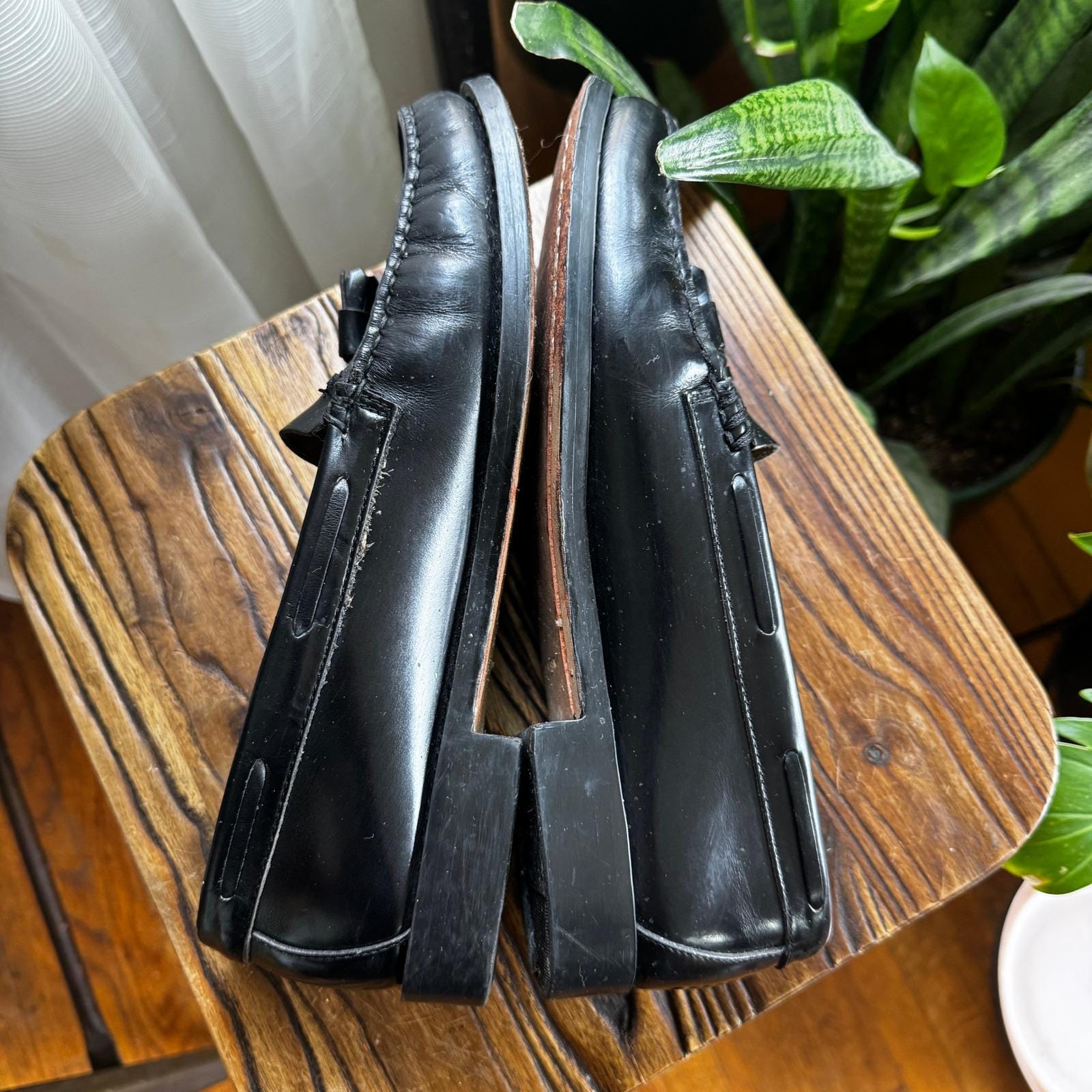 Neil Martin Mens Black Leather Tassel Loafers Made in Spain Size 9.5 Dress Shoes Neil Martin Mens Black Leather Tassel Loafers Made in Spain  main image 3