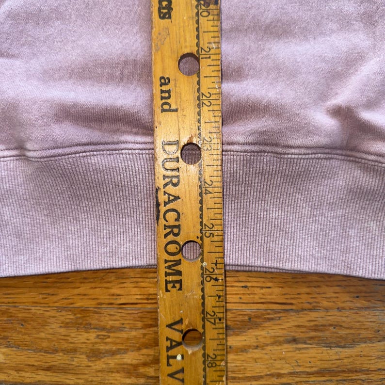 Sanrio Hello Kitty and Friends Mauve Bestickter Kapuzenpullover Medium Bild 7