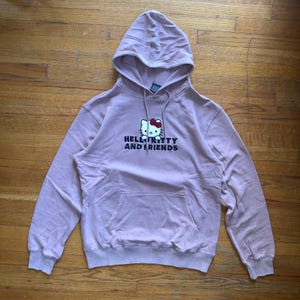 Sanrio Hello Kitty and Friends Mauve Bestickter Kapuzenpullover Medium Bild 3