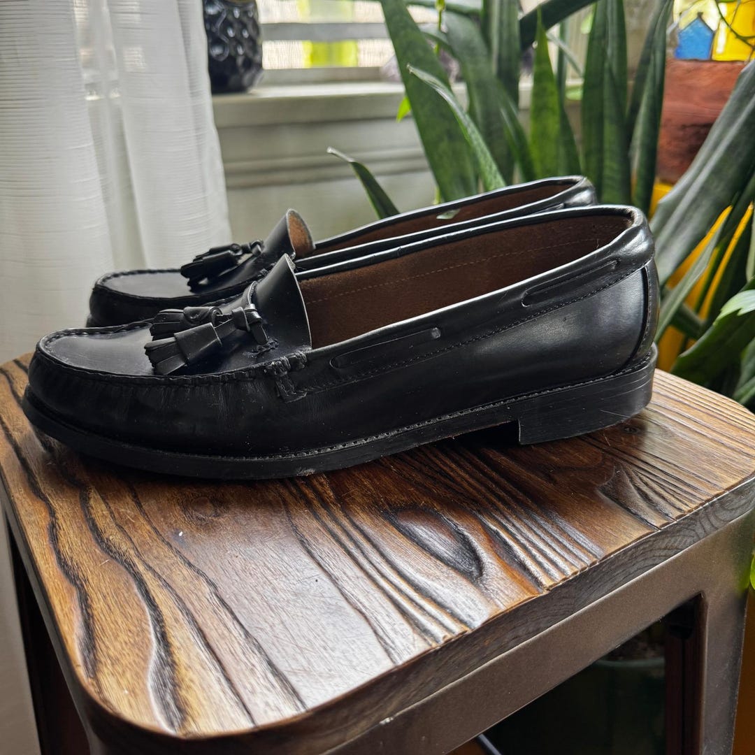 Neil Martin Mens Black Leather Tassel Loafers Made in Spain  display picture 2
