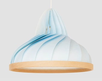 NIEUW: papier en hout lamp Wave pastelblauw