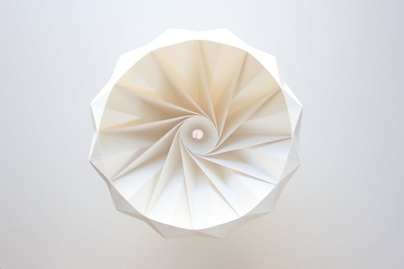 Chestnut paper origami lampshade white image 4