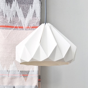 Chestnut paper origami lampshade white