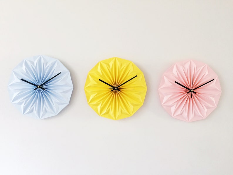 Origami wall clock by Nellianna image 4
