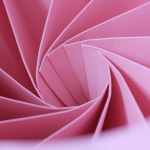 paper origami lampshade Chestnut pink image 3