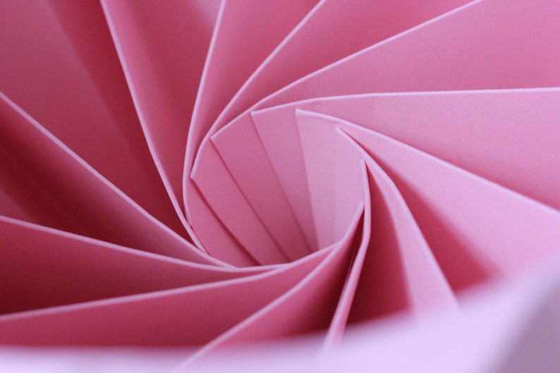 paper origami lampshade Chestnut pink image 3