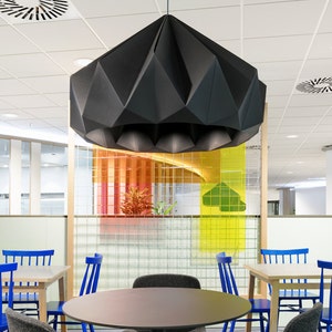 Chestnut XXL paper origami pendant lamp black image 1